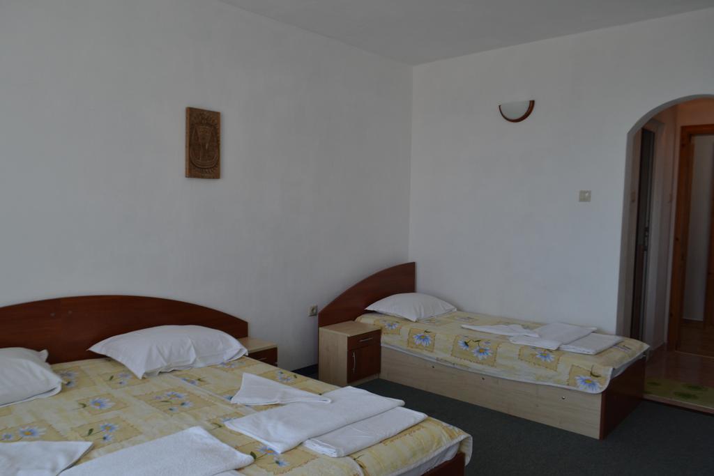 Galina Guest House Obzor Eksteriør billede